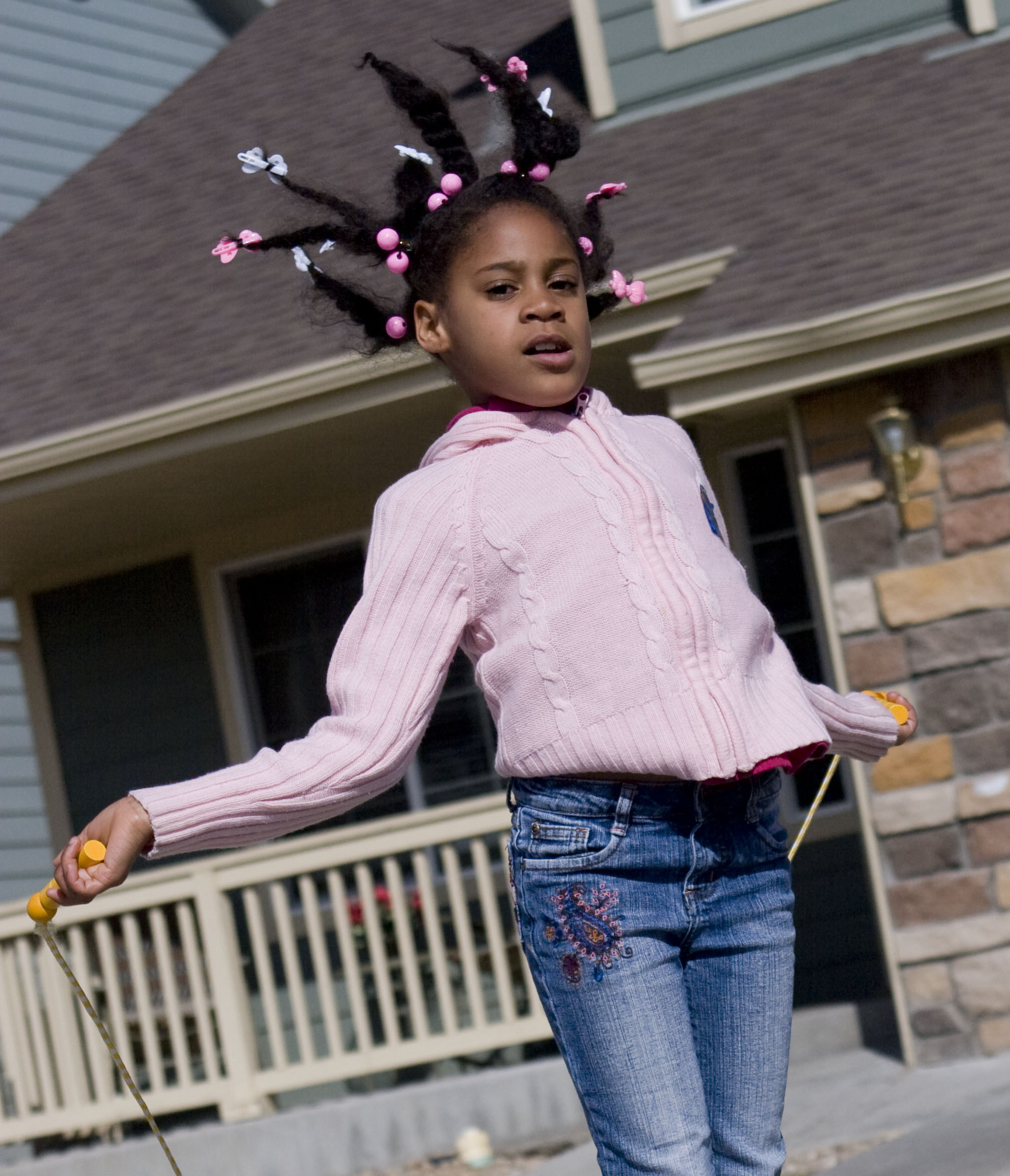 girl_jumping_rope_grygiel(thumb)